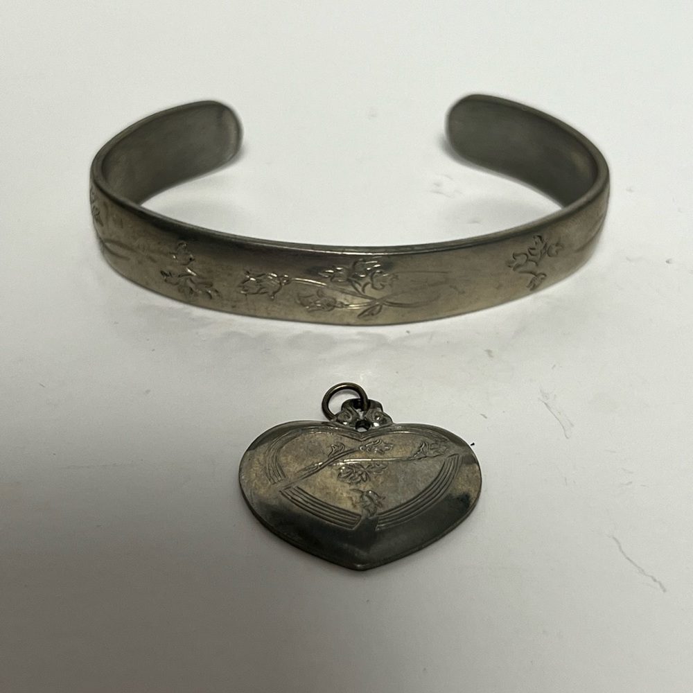 Vintage 90s Kirk Stieff Pewter Summer’s Rose Pendant & Cuff Bracelet Set